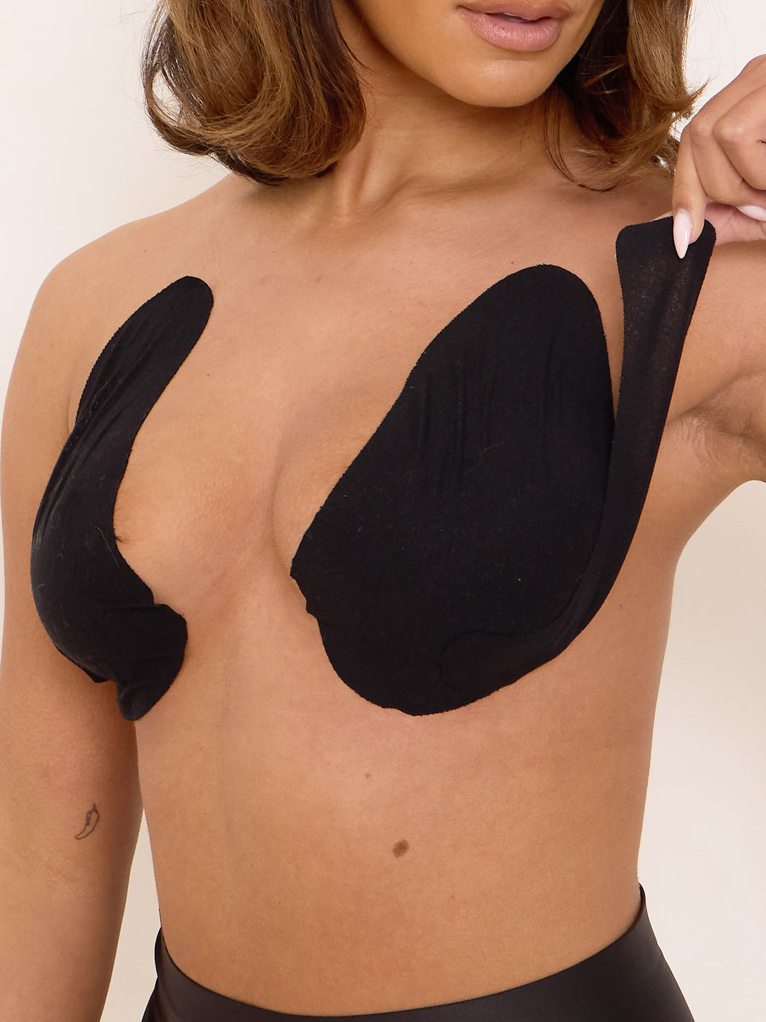 Cleavage Sculpting Body Tape Strips BLACK